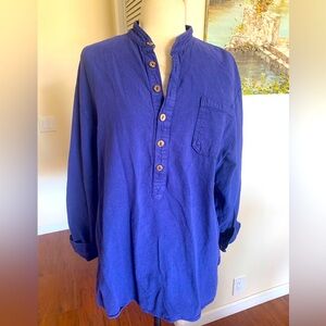 Blue Button-Up Shirt in a heavy 100% cotton fabric, warm and easy care